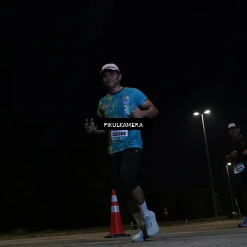 Runner Photo 5837711