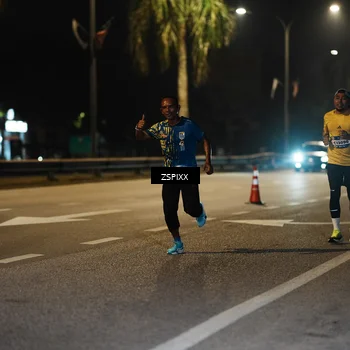 Runner Photo 5837791