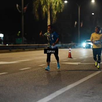 Runner Photo 5837793