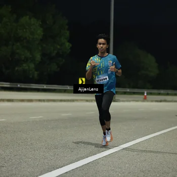 Runner Photo 5837798