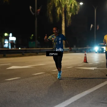 Runner Photo 5837822
