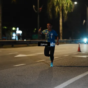 Runner Photo 5837823
