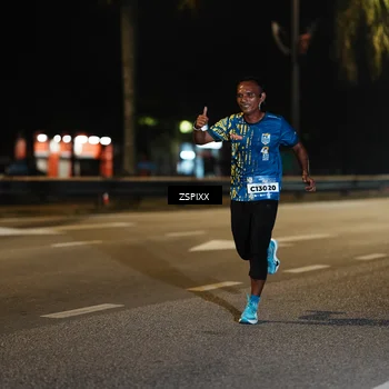 Runner Photo 5837871
