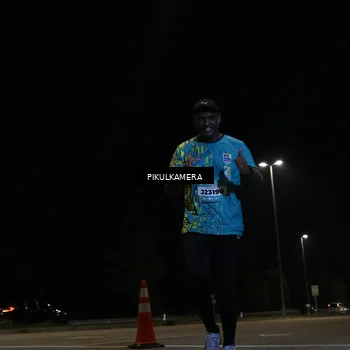 Runner Photo 5837878