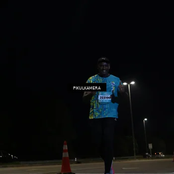 Runner Photo 5837895