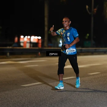Runner Photo 5837896