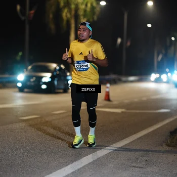 Runner Photo 5837899