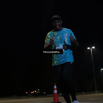Runner Photo 5837910