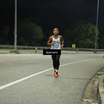 Runner Photo 5838201