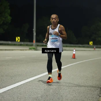 Runner Photo 5838240