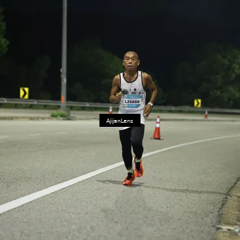 Runner Photo 5838252