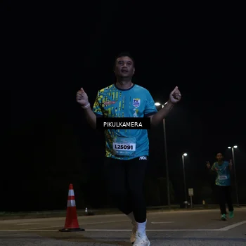 Runner Photo 5838413
