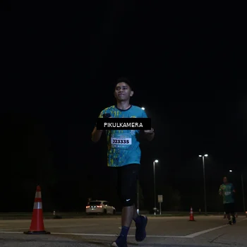 Runner Photo 5839003