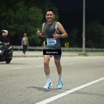 Runner Photo 5839172