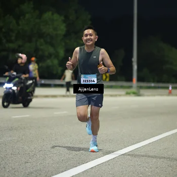 Runner Photo 5839175