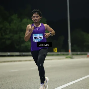 Runner Photo 5839224