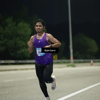 Runner Photo 5839243