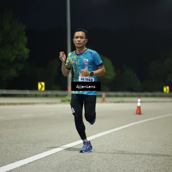 Runner Photo 5839246
