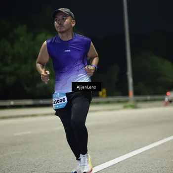 Runner Photo 5839354