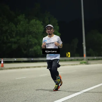 Runner Photo 5839358