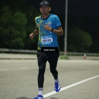 Runner Photo 5839414