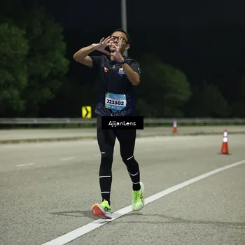 Runner Photo 5839435
