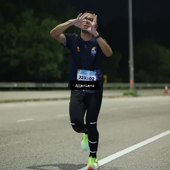 Runner Photo 5839452