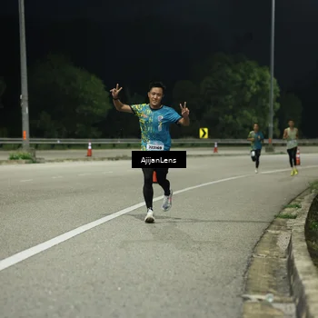 Runner Photo 5839453