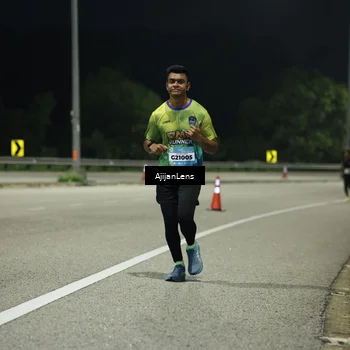 Runner Photo 5839645