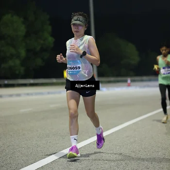 Runner Photo 5840001