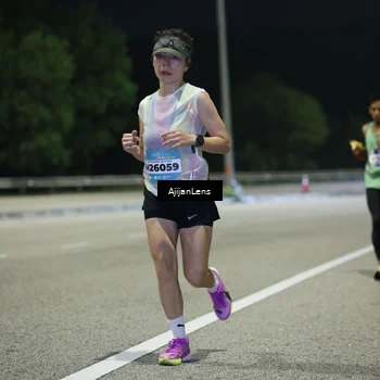 Runner Photo 5840002