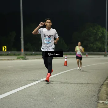 Runner Photo 5840054