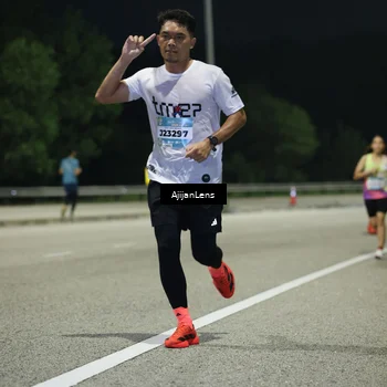 Runner Photo 5840096
