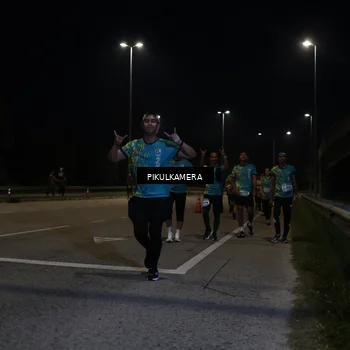 Runner Photo 5840111