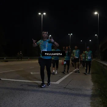Runner Photo 5840133