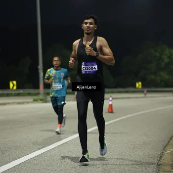 Runner Photo 5840153