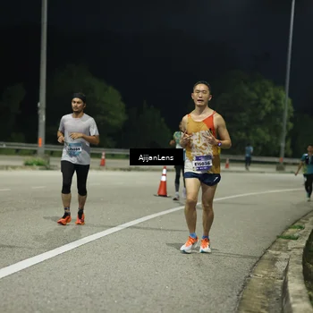 Runner Photo 5840214