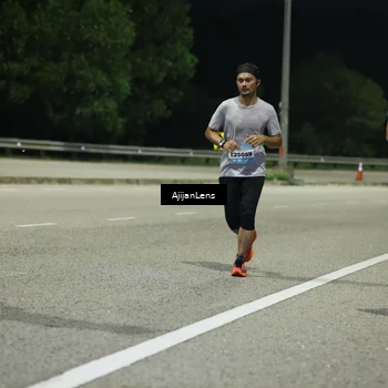 Runner Photo 5840236
