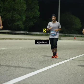 Runner Photo 5840240