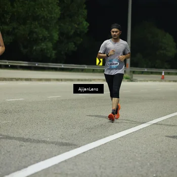 Runner Photo 5840248