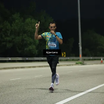 Runner Photo 5840254