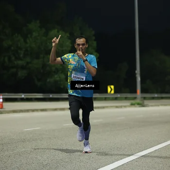 Runner Photo 5840257