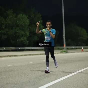 Runner Photo 5840262