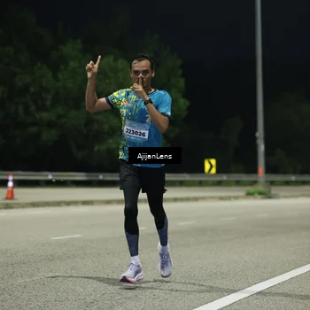 Runner Photo 5840287