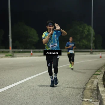Runner Photo 5840331