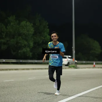 Runner Photo 5840389