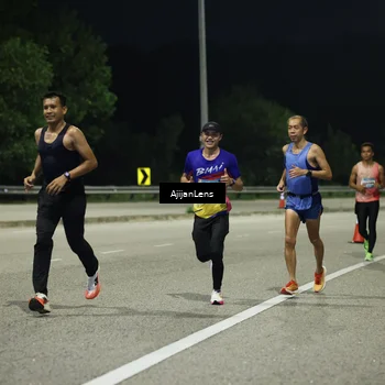 Runner Photo 5840565