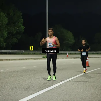 Runner Photo 5840574