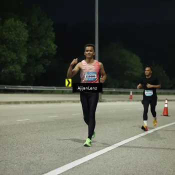 Runner Photo 5840583