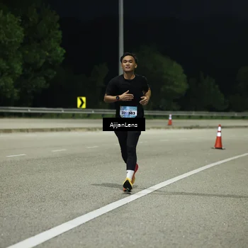 Runner Photo 5840592